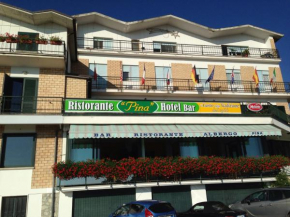 Гостиница Hotel Pina Ristorante  Чези